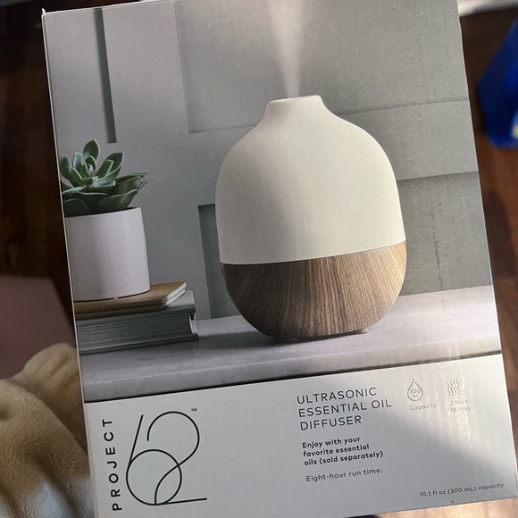 New In Box - Project 62 300ml Woodgrain Oil Diffuser - Picture 3 of 5